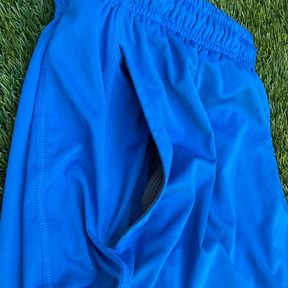 Nike NFL Detroit Lions dri fit  Athletic Shorts in Blue and Gray - Picture 6 of 7